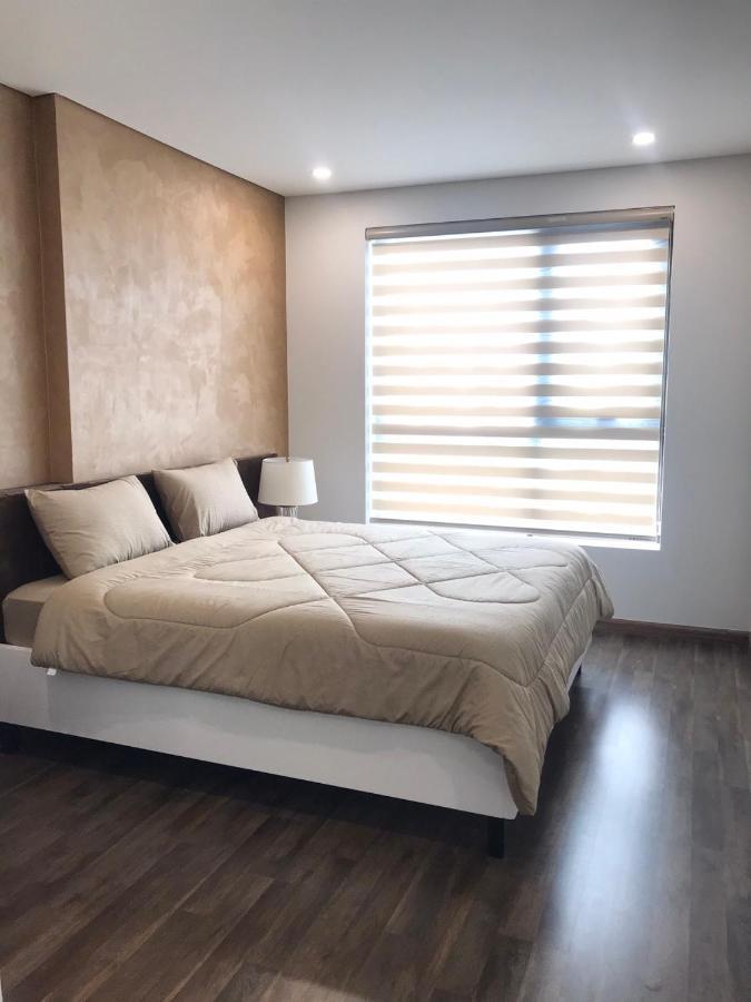 Qhome Dlux 2Pn Ho Chi Minh-staden Exteriör bild